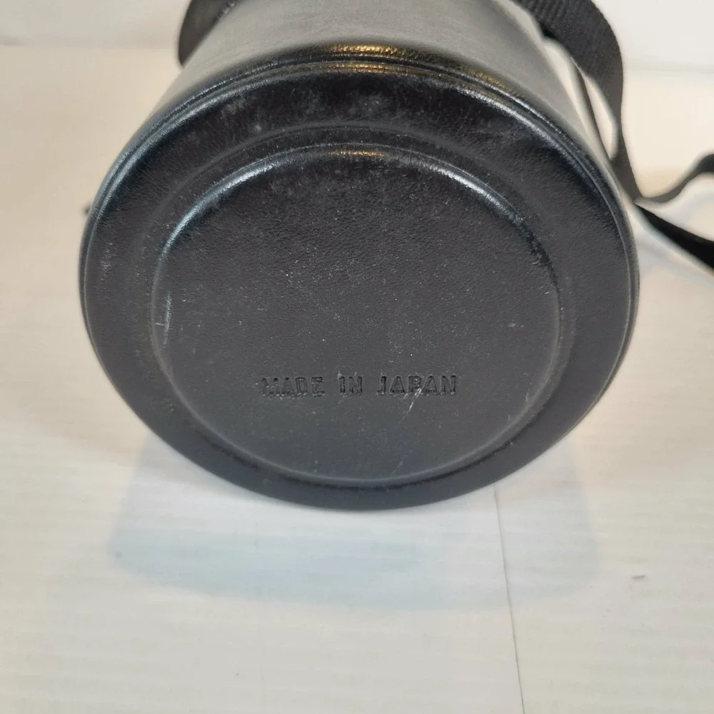 Tokina MF 100-300mm f4 AT-X SD Telephoto Zoom Lens for Minolta MD / MC w Case